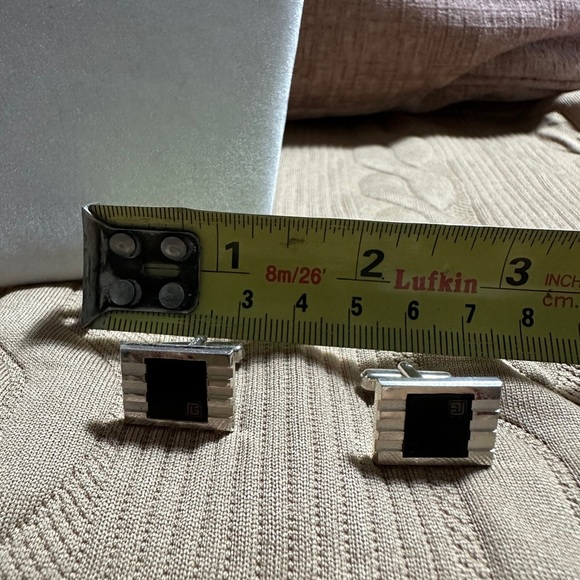 Silver and Black enamel Cufflinks - Picture 15 of 16
